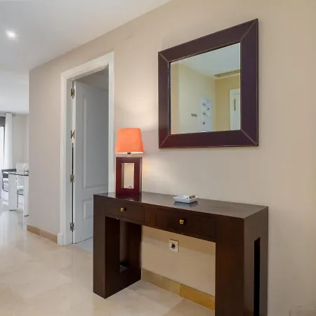 Apartment 2147-beautiful 2 Bedrooms With Sea View