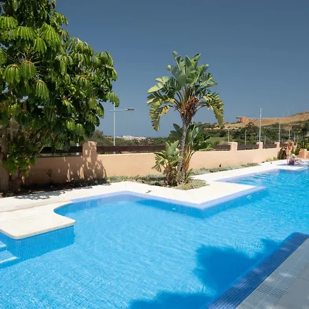 Apartment 2147-beautiful 2 Bedrooms With Sea View