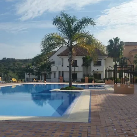 2147-beautiful 2 Bedrooms With Sea View