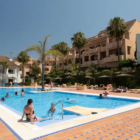 2147-beautiful 2 Bedrooms With Sea View *