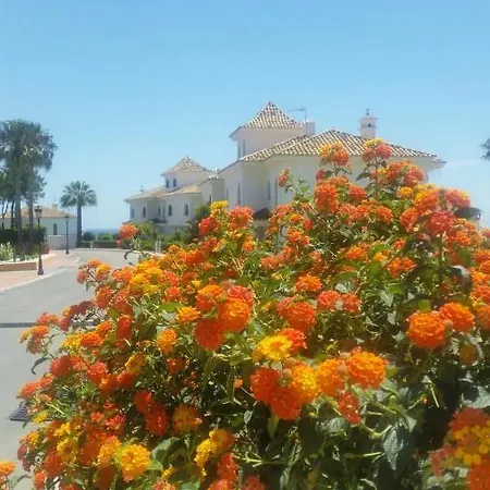2147-beautiful 2 Bedrooms With Sea View