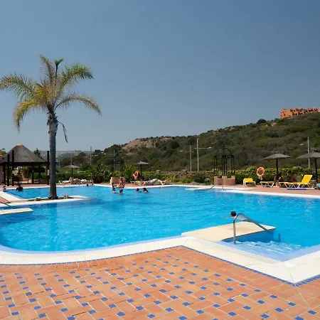 2147-beautiful 2 Bedrooms With Sea View *